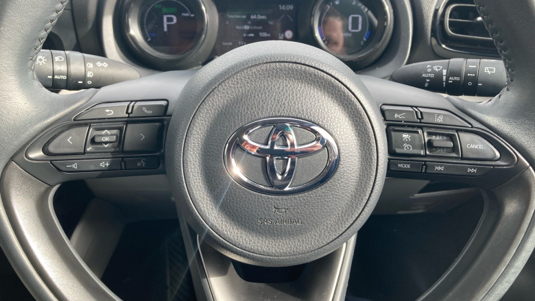 Toyota Yaris 1.5 Hybrid Excel 5dr CVT Hybrid Hatchback